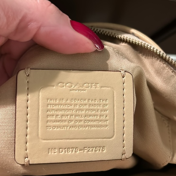 Coach ‘tweed looking’ handbag - Picture 4 of 4